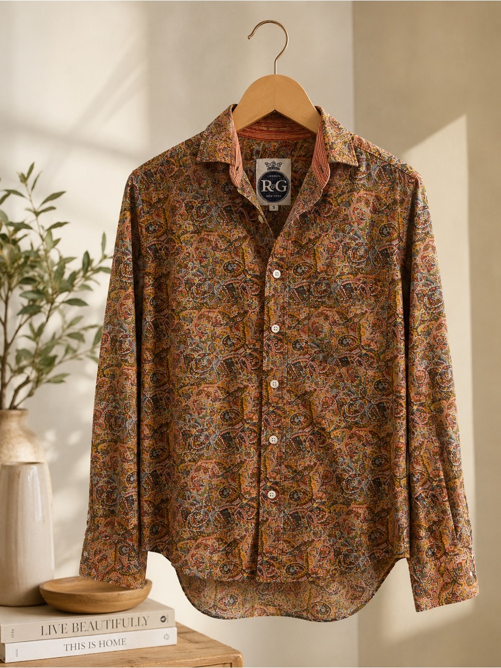 R&G London New York Paisley Button-Up Shirt | Men’s Small | Boho Artful Print